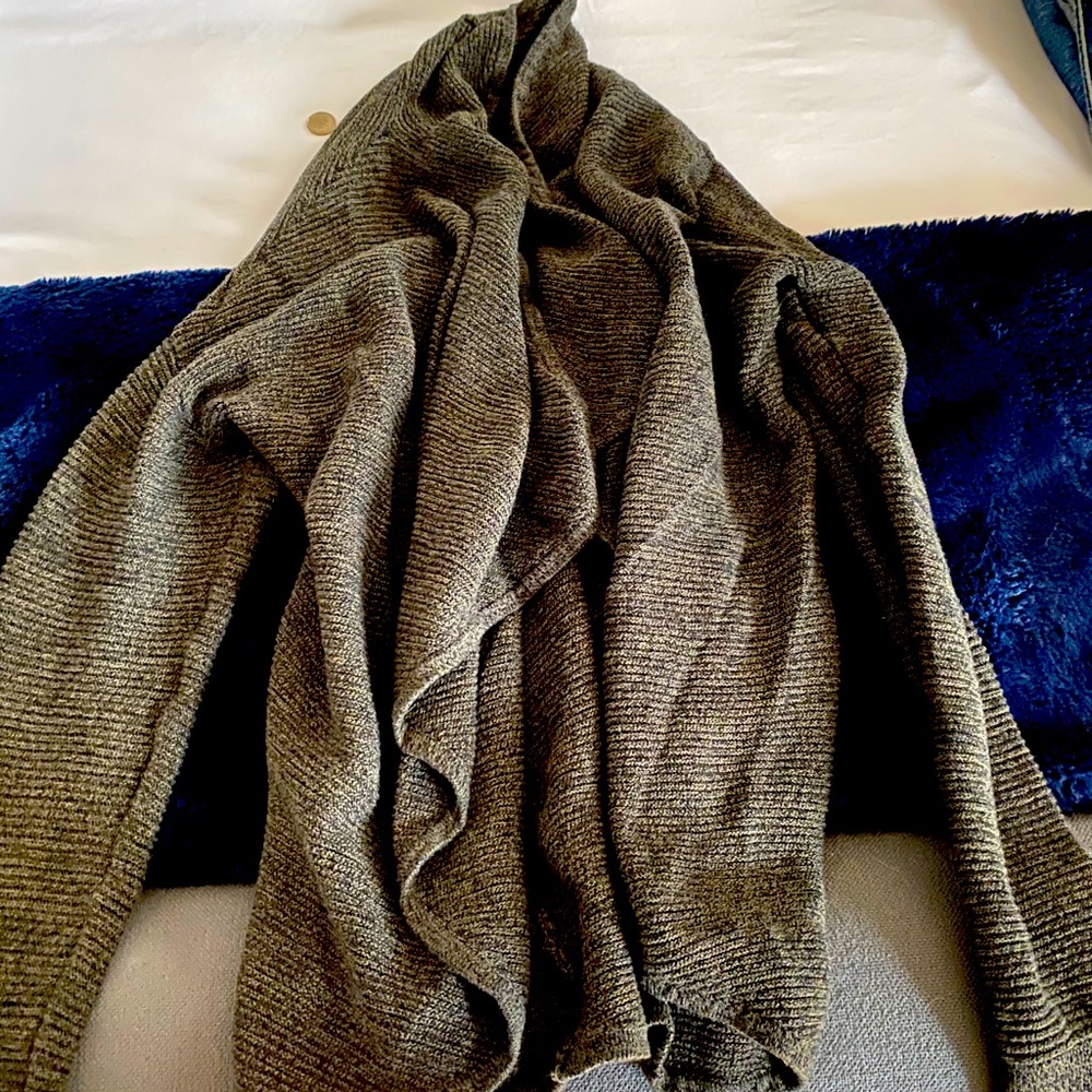 Women’s Express Cardigan size small
